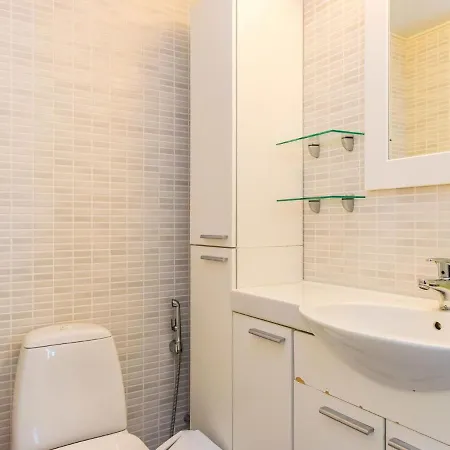 Loma-asunnot Karhunvartijan Pirtti C4 By Interhome Ruka