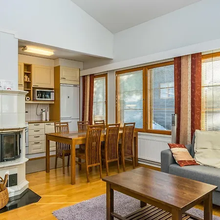 Karhunvartijan Pirtti C4 By Interhome