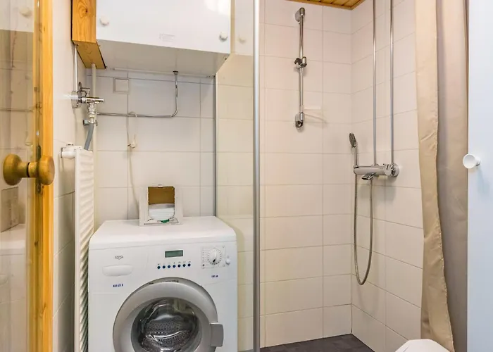 Karhunvartijan Pirtti C4 By Interhome